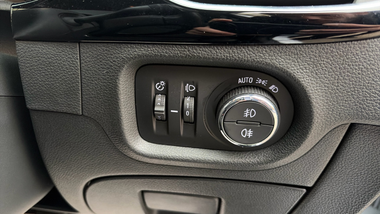 Vauxhall Astra 1.4T 16V 150 SRi Nav 5dr Petrol Estate